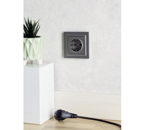 BRITE Рамка 1-ая РУ-1-БрС сталь  BR-M12-K46  IEK