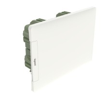 Practibox3 встраиваемый белая дверь 1х8м земля  401711  Legrand