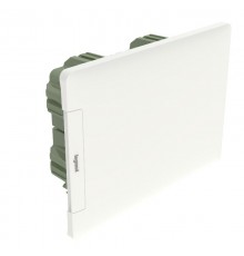 Practibox3 встраиваемый белая дверь 1х8м земля  401711  Legrand