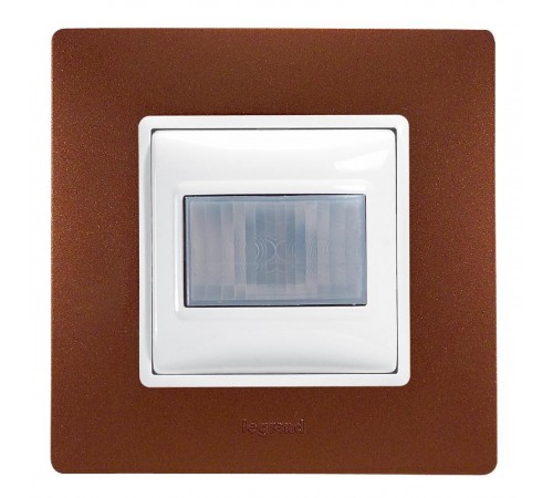 Etika Белый Датчик движения без нейтрали 400Вт  672217  Legrand