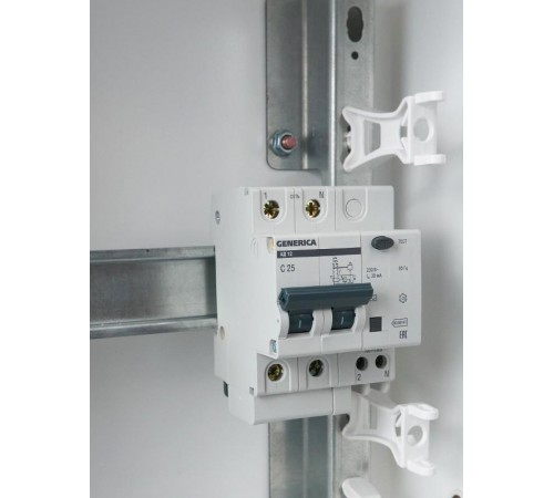 Выключатель автоматический дифференциального тока АД12 2п 25А C 25А тип AC (3,4 мод)  MAD15-2-025-C-030  GENERICA