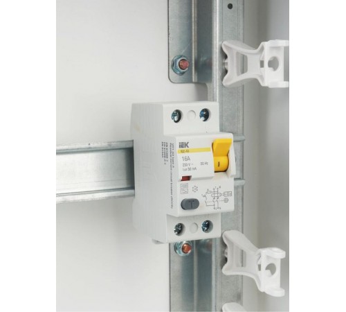 Выключатель дифференциальный (УЗО) ВД1-63 2п 16А 30мА тип A  MDV11-2-016-030  IEK