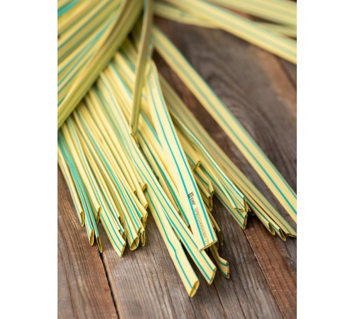 Термоусаживаемая трубка ТУТ нг 14/7 желто-зеленая EKF PROxima  tut-14-yg-1m  EKF