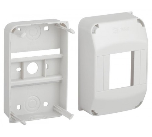 Корпус пластиковый навесной  SIMPLE КМПн 1/4 IP20 белый   Б0062282  ЭРА