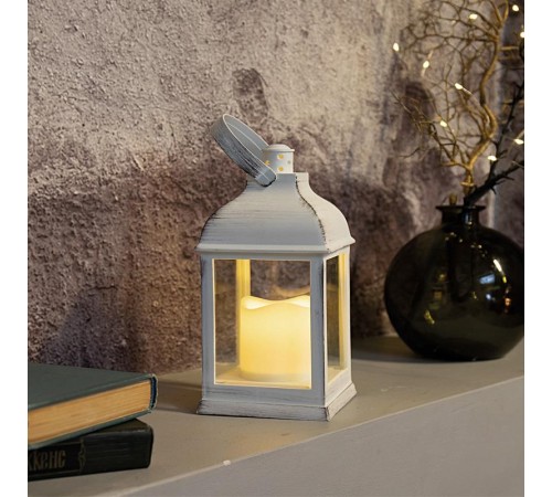 Декоративный фонарь со свечкой, белый корпус, размер 10.5х10.5х22,35 см, цвет ТЕПЛЫЙ БЕЛЫЙ  513-054  NEON-NIGHT