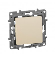 Etika Слоновая кость Переключатель, 10А, винтовые клеммы  672305  Legrand