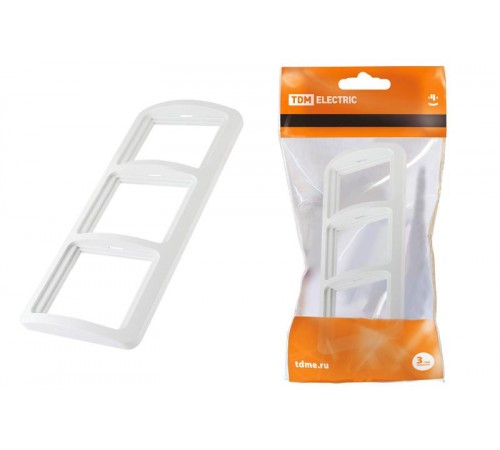 Рамка 3-ая горизонтальная белая "Валдай"   SQ1804-0019  TDM