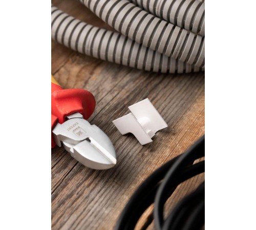 Угол внутренний (16х16) (4 шт) Plast EKF PROxima Белыйibw-16-16x4EKF