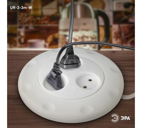 Удлинитель UR-3-3m-W   (белый) рулетка, без заземл, 2x0.75мм2, 3гн, 3м (10/600) Б0019038  ЭРА