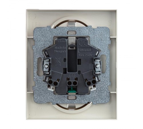 SUNO Силовая розетка двойная 2х2К+З 16А 250В. С защитными шторками. Безвинтовые зажимы Цвет "Слоновая кость"  721226  Legrand