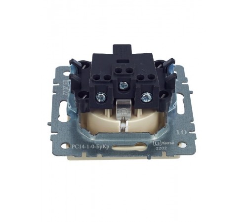 BRITE Розетка с заземлением со шторками 16А РС14-1-0-БрКр бежевый  BR-R14-16-K10  IEK