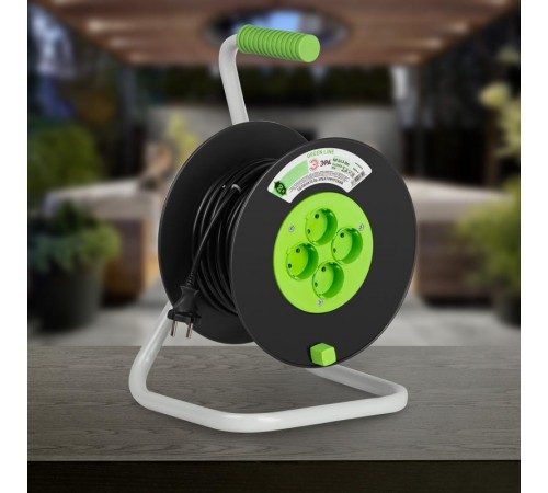 Удлинитель силовой ЭРА GREEN LINE KAT-2x1.5-20m Greenline на катушке пластик 4 розетки без заземления 20м ПВС 2x1.5мм2   Б0065106  ЭРА