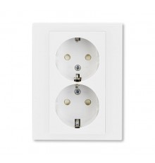 ABB Levit Белый / белый Розетка 2-ая с з/к со шторками 16А  5522H-C03457 03W  2CHH223457C6003  ABB