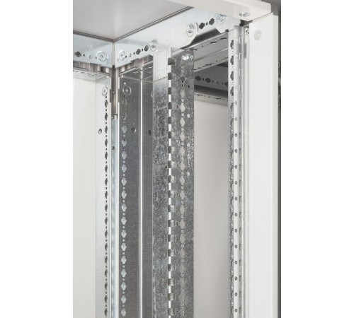 Стойка компактная - XL3 4000 - у шкафов шириной 475 мм  020512  Legrand