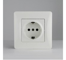 Розетка электрическая 2К+З, 16А, 220-250V (белый)  201001  SPL