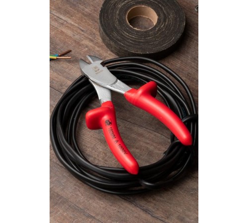 Силовые бокорезы Master 180 мм 1000В EKF Basicsbo-180-mas-inEKF