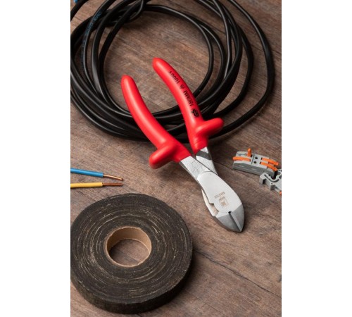 Силовые бокорезы Master 180 мм 1000В EKF Basicsbo-180-mas-inEKF