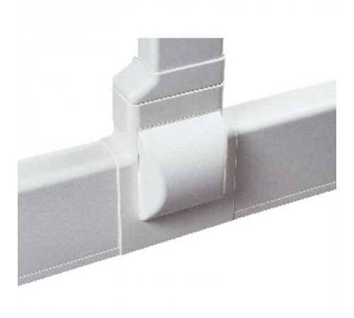 Тройник для плинтусного короба 100х40 мм с отводом на короб90х40 мм, белый  AIR10047  DKC