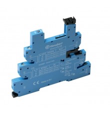 Розетка MasterPLUS с винтовыми клеммами (с зажимной клетью) для реле 34 серии; питание 125В AC/DC; в комплекте пластиковая клипса; опции: LED