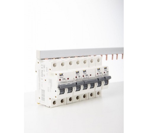 Шина соединительная типа PIN (штырь) 2Р 63А (дл.1м)   YNS21-2-063  IEK
