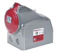 Розетка накладная - 16А -  3К+H+З - 380 В - IP 44  090160  Legrand