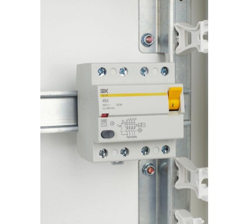 Выключатель дифференциальный (УЗО) ВД1-63 4п 40А 300мА тип AC  MDV10-4-040-300  IEK