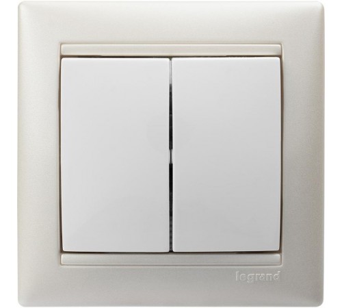 Valena Белый Выключатель 2-х клавишный  774405  Legrand