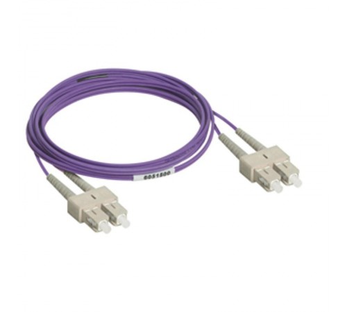 Оптоволоконный шнур OM 3 - многомодовый - 10 Giga - SC/LC - длина 2 м  032613  Legrand