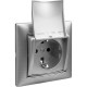 Valena Алюминий Розетка 1-ая с/з с крышкой  770122  Legrand