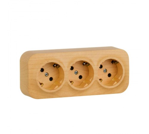 Quteo Сосна Розетка 3-я с заземлением со шторками  782288  Legrand