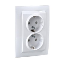 Unica Белый Розетка 2-ая с/з с защитными шторками винт. зажим, литая  MGU23.067.18D  Schneider Electric