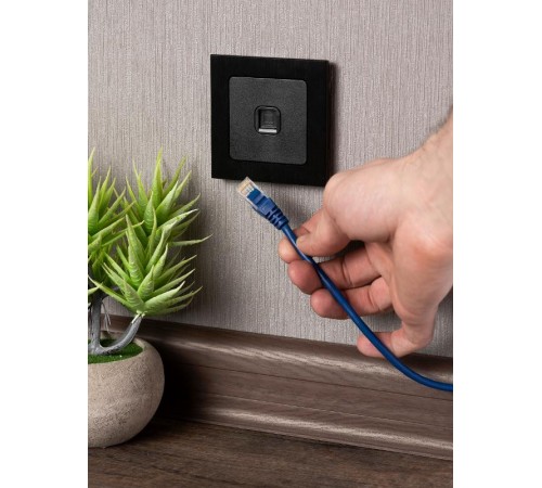 Стокгольм Механизм Розетки RJ-45 1-местной черный PROxima  EZK01-035-10  EKF