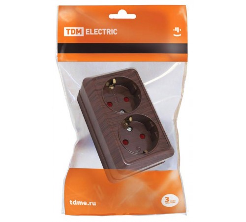 Розетка двойная 2П+З открытой установки с з/ш IP20 16А, бук "Ладога"   SQ1801-0040  TDM