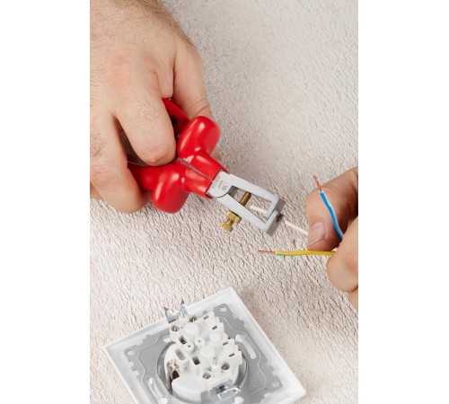 Стриппер Master 160 мм 1000В EKF Basicst-160-mas-inEKF