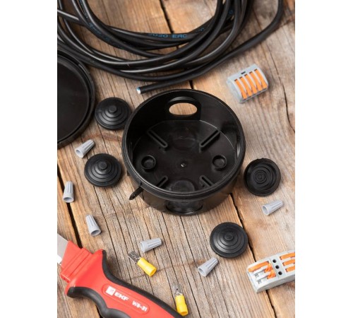 Коробка распределительная КМР-040-039 с крышкой (85х40) 4 мембр. ввода чёрная IP54  plc-kmr-040-039-b  EKF