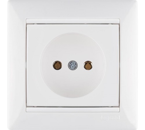 Valena Белый Розетка 1-ая б/з  774416  Legrand
