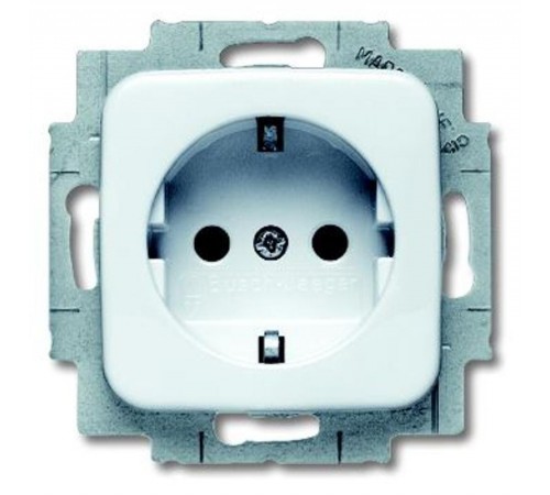Розетка SCHUKO 16А 250В с защитными шторками, серия Reflex SI, цвет альпийский белый  2013-0-5371   2CKA002013A5371  ABB