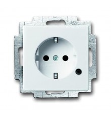 Розетка SCHUKO 16А 250В c шторками, c индикацией LED, Future/Axcent/Carat/Династия, альп. белый  2CKA002013A5286  ABB