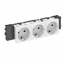 Розетка тройная 0° Modul45connect с з/к, 250 В, 16A (белый) (STD-D0C RW3)  6120382  OBO Bettermann