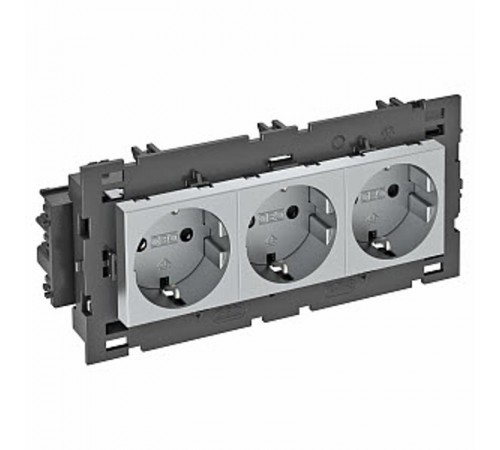 Розетка тройная 0° Modul45connect с з/к, 250 В, 16A (алюминий) (STD-D0C8 AL3)  6120462  OBO Bettermann