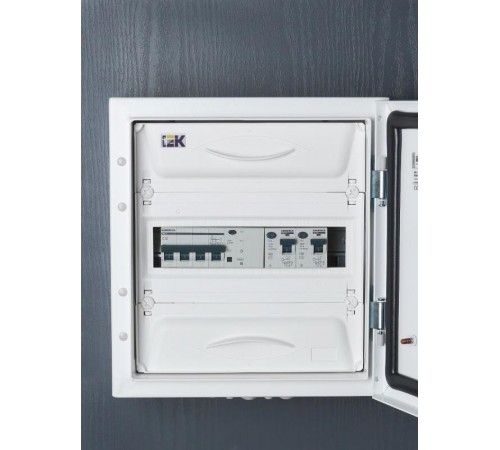 Выключатель дифференциальный (УЗО) ВД1-63 2Р 25А 300мА  MDV15-2-025-300  GENERICA