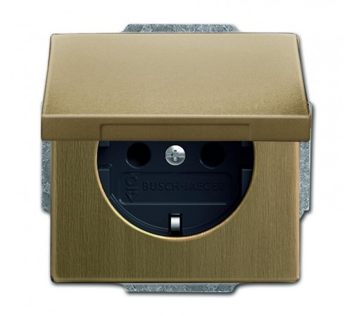 Розетка SCHUKO 16А 250В с крышкой, серия Династия, Латунь античная  2018-0-1515   2CKA002018A1515  ABB