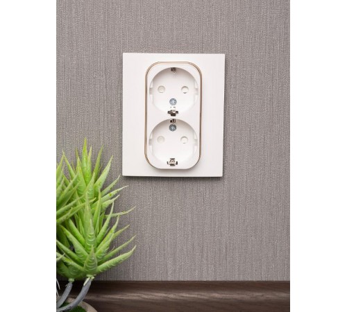 Стокгольм Рамка для розетки 2-местная белая с линией цвета шампань PROxima  EYM-G-305-20  EKF