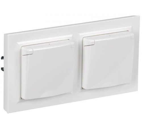 BRITE Розетка с крышкой 16А IP44 РСбш10-3-44-БрБ белый в сб 2шт  BR-R16-16-44-2-K01-F-PRO  IEK