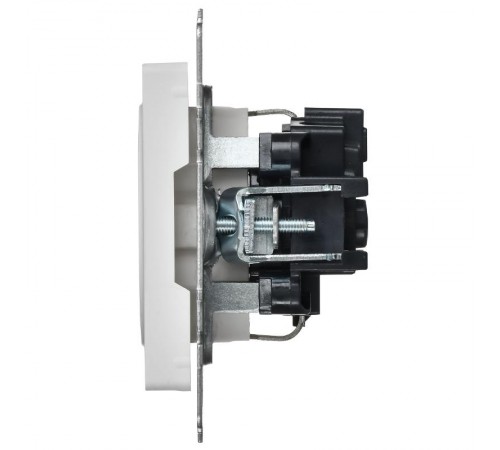 BRITE Розетка 1-местная с заземлением с защитными шторками 16А РС14-1-0-БрАБ арктический белый   BR-R14-16-K91  IEK