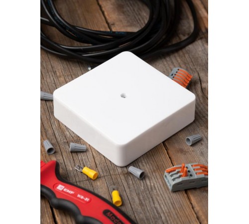 Коробка распределительная КМР-030-032кг наружная (100х100х25) белая с клеммником EKF PROxima  plc-kmr-030-032kg  EKF