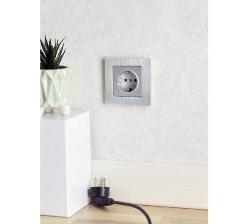 BRITE Розетка с заземлением без шторок 16А РС11-1-0-БрА алюминий   BR-R11-16-K47  IEK