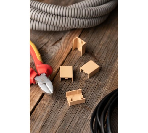 Соединитель (20х10) (4 шт) Plast EKF PROxima   под светлое дерево    conl-20-10x4   EKF 