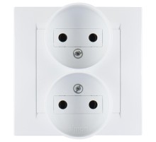 Simon 15 Белый Розетка двойная б/з, 16А 250В, винт. зажим  1590457-030  Simon