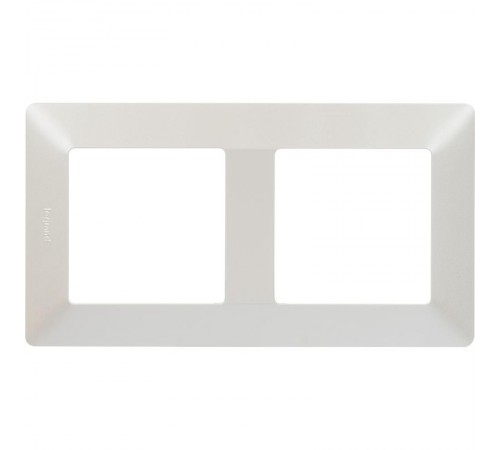Valena LIFE Жемчуг Рамка 2-ая  754142  Legrand